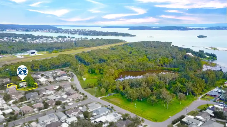 Sixth view of Homely house listing, 4 Delando Crescent, Marks Point NSW 2280