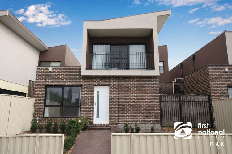 Main view of Homely unit listing, 2/12 Tracey Terrace, Sunshine West VIC 3020
