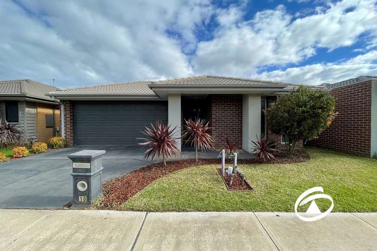 Second view of Homely house listing, 10 Eloise Circuit, Officer VIC 3809