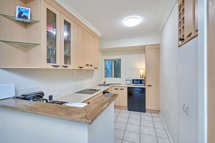Fourth view of Homely unit listing, 5/304-308 Lake Street, Cairns North QLD 4870