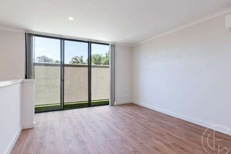 Fifth view of Homely townhouse listing, 10/627 Hay Street, Jolimont WA 6014