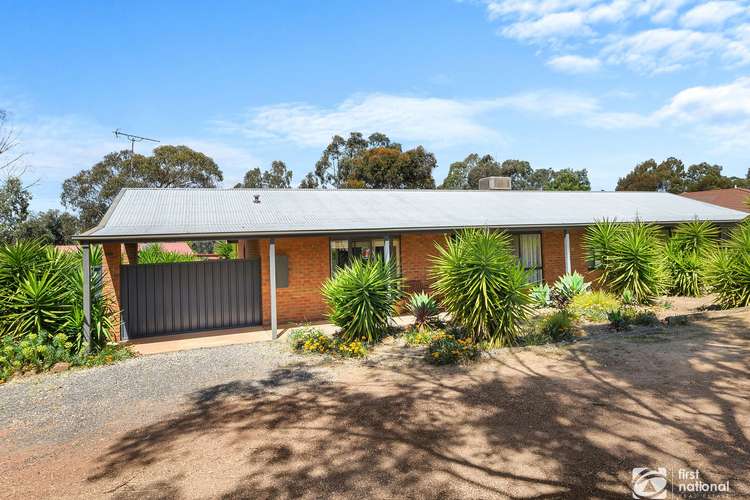 3 Rathbones Lane, Maiden Gully VIC 3551