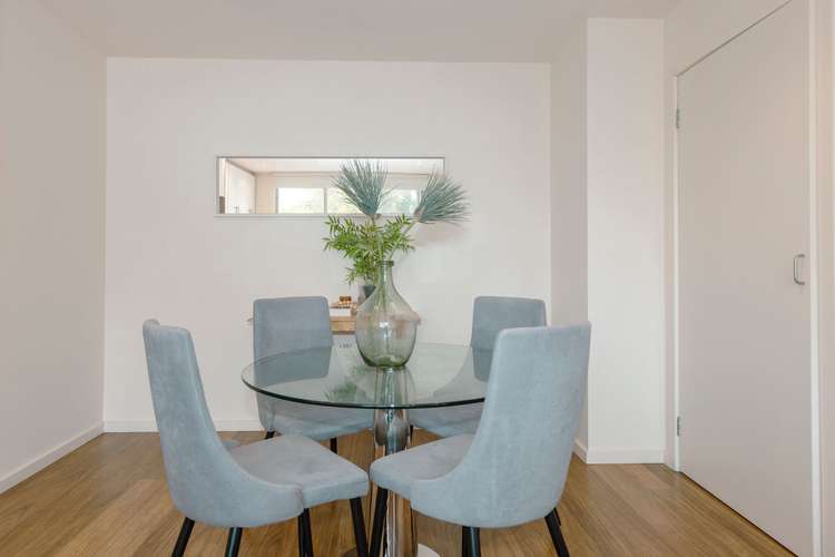 Fifth view of Homely apartment listing, 4/28 Pin Oak Crescent, Flemington VIC 3031