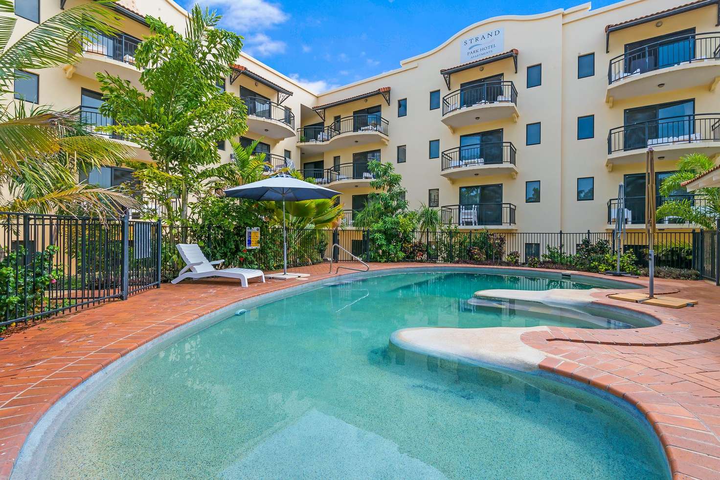Main view of Homely unit listing, 11/59 The Strand, North Ward QLD 4810