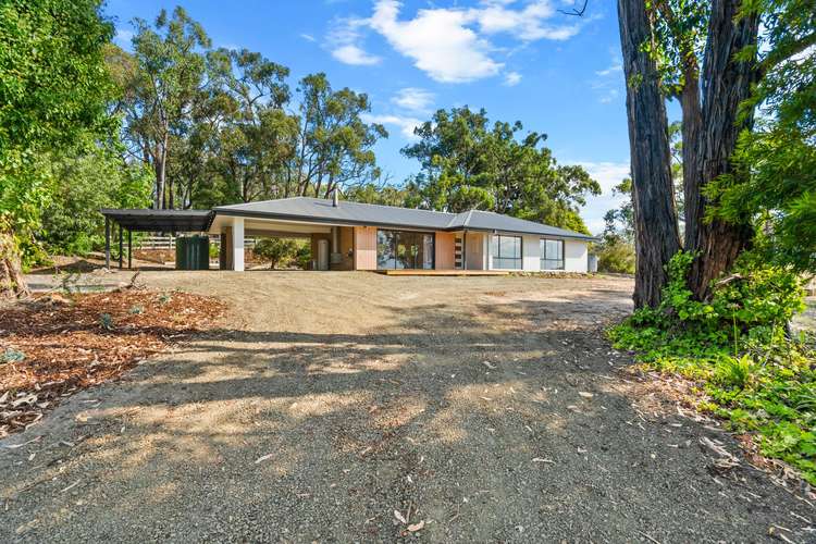 900 Clarkes Road, Hazelwood North VIC 3840