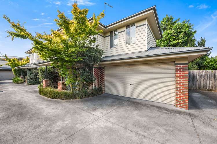Main view of Homely townhouse listing, 3/27 Vinter Avenue, Croydon VIC 3136