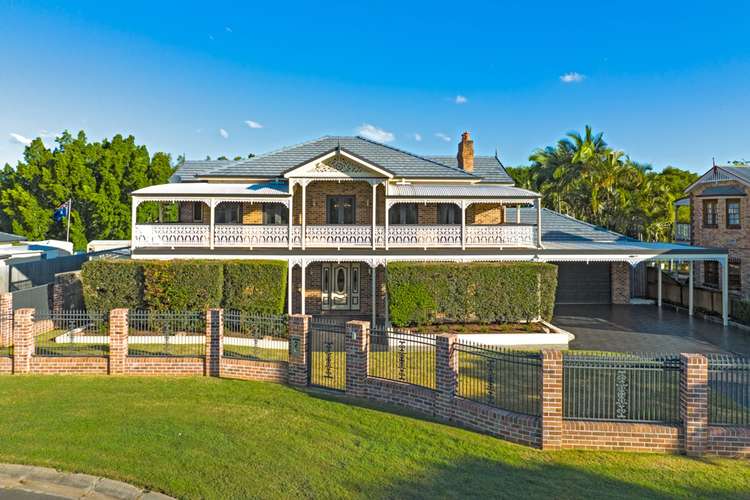 Fifth view of Homely house listing, 2 Turnberry Place, Carindale QLD 4152