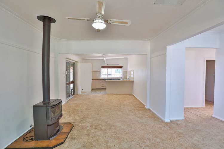 Fifth view of Homely house listing, 19 South Street, Red Cliffs VIC 3496