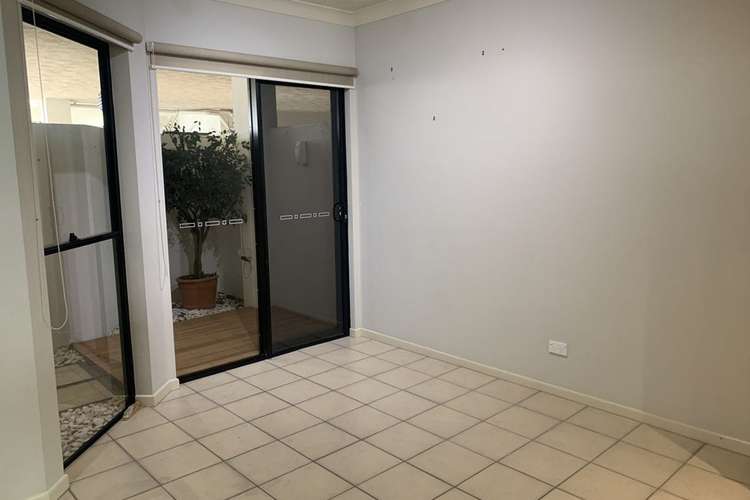 Fourth view of Homely unit listing, 9/31 Railway Street, Southport QLD 4215
