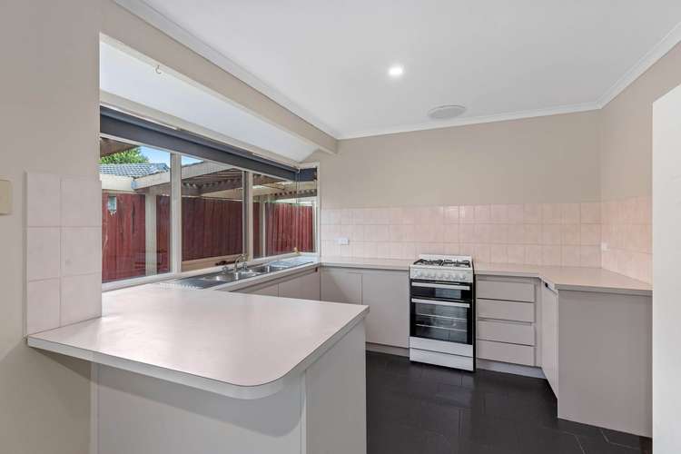 Fifth view of Homely house listing, 6 Whitley Crescent, Craigieburn VIC 3064