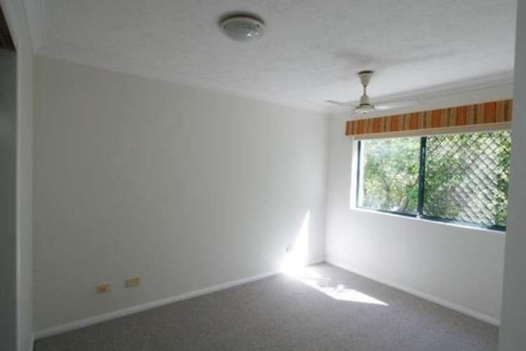 Fourth view of Homely apartment listing, 4/8 Tarcoola Crescent, Chevron Island QLD 4217