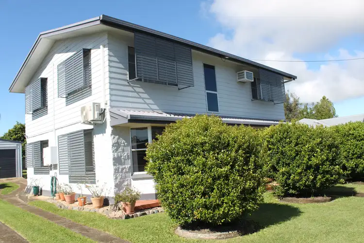 42 Sarina Beach Road