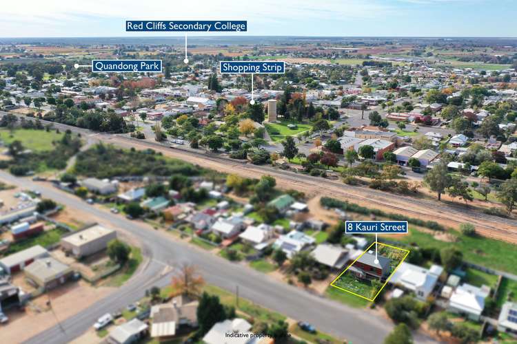 Second view of Homely house listing, 8 Kauri Street, Red Cliffs VIC 3496