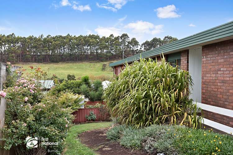 Main view of Homely unit listing, 2/33 Collins Street, Brooklyn TAS 7320