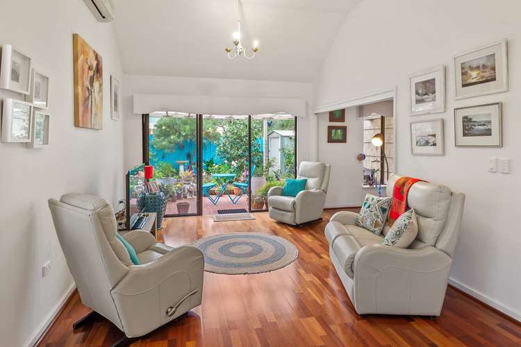 Second view of Homely villa listing, 4/6 Alanta Elbow, Dunsborough WA 6281