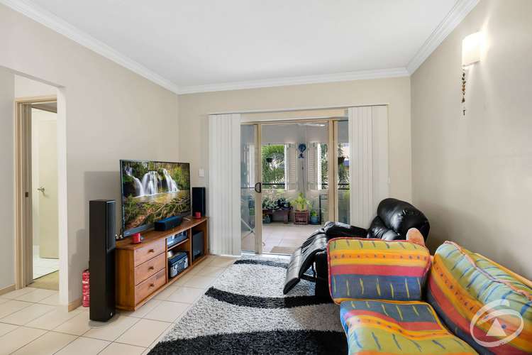 Seventh view of Homely unit listing, 117/22-24 Ward Street, Mooroobool QLD 4870