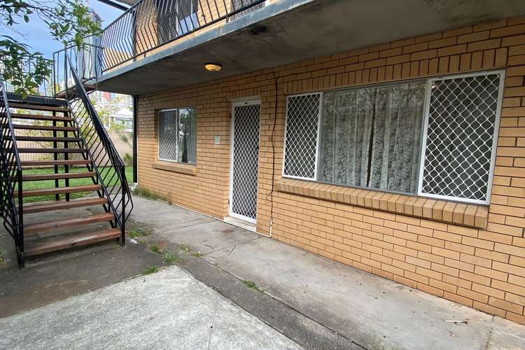 Third view of Homely unit listing, 2/35 Darrambal Street, Chevron Island QLD 4217