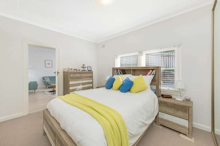 Second view of Homely apartment listing, 2/146A Kurraba Road, Kurraba Point NSW 2089