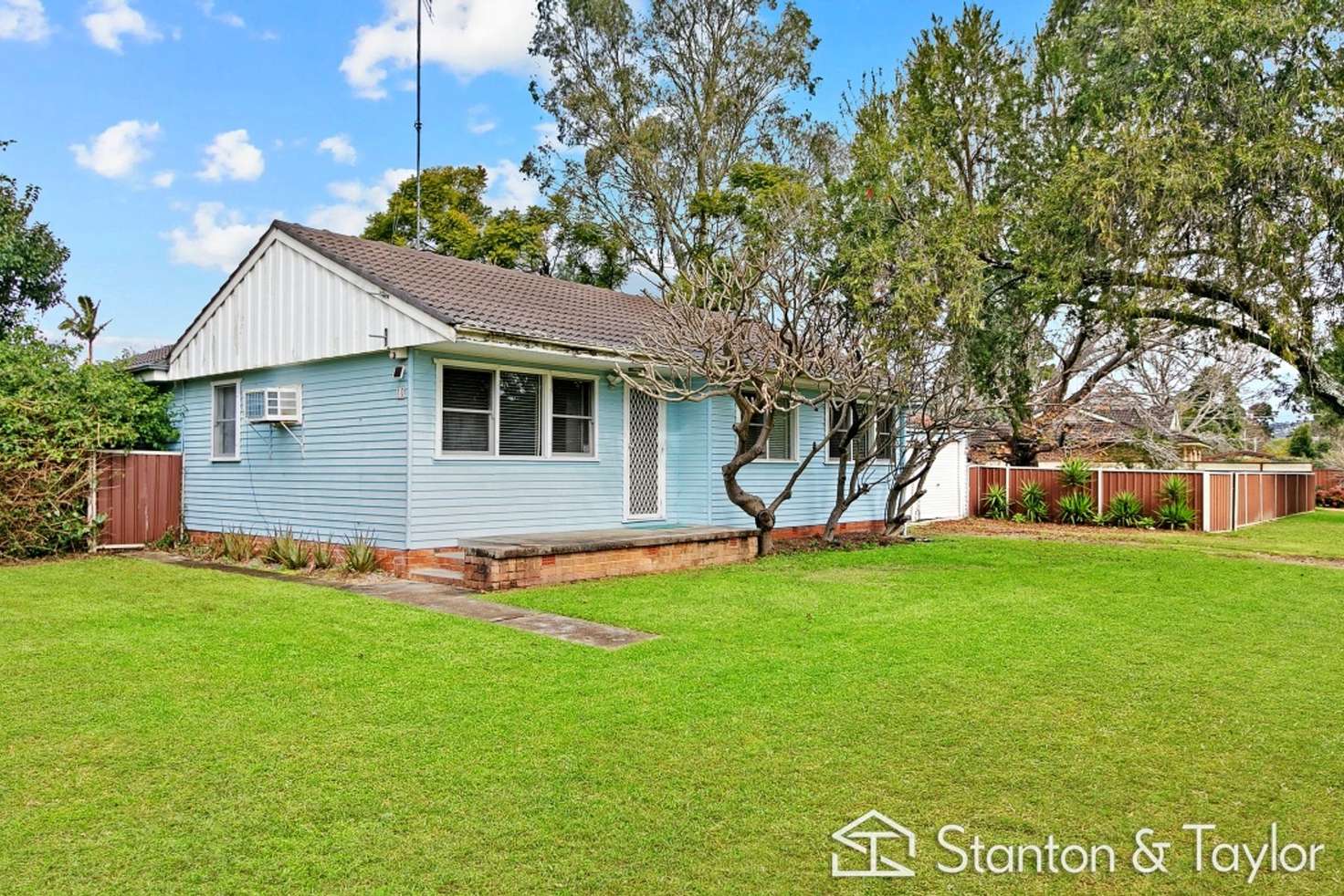 Main view of Homely house listing, 10 Emily Avenue, Emu Plains NSW 2750