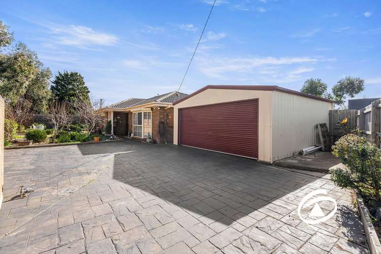 Second view of Homely house listing, 4 Cash Close, Hampton Park VIC 3976