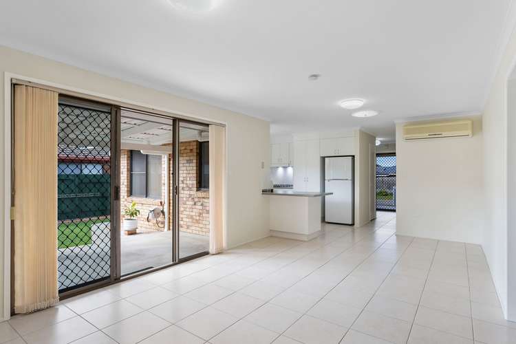 Fifth view of Homely house listing, 7 Carter Court, Sandstone Point QLD 4511