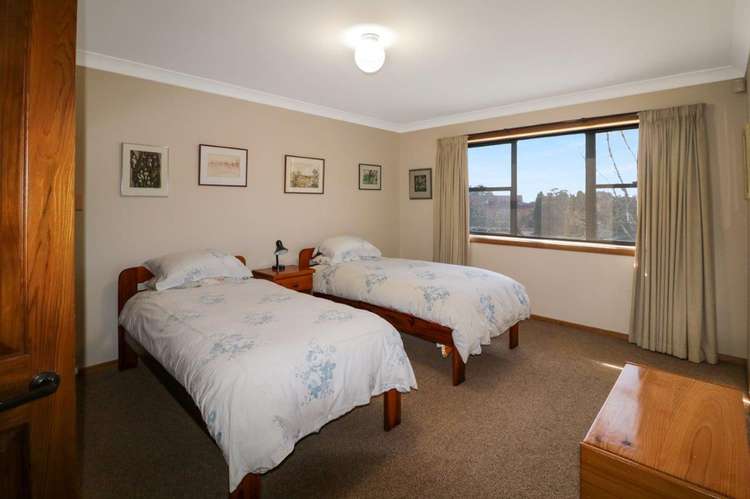 Fifth view of Homely house listing, 2 Sayers Close, Glen Innes NSW 2370