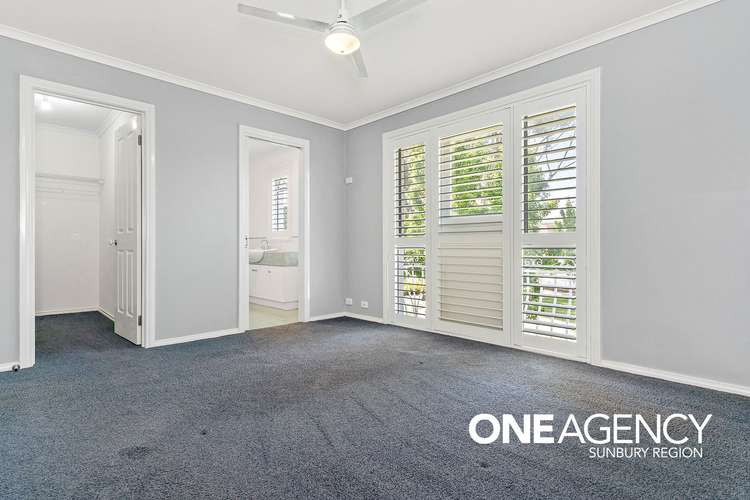 Second view of Homely townhouse listing, 4 Lauriston Walk North, Sunbury VIC 3429