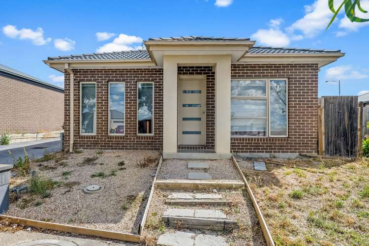 Main view of Homely unit listing, 1/20 Leveque Loop, Craigieburn VIC 3064