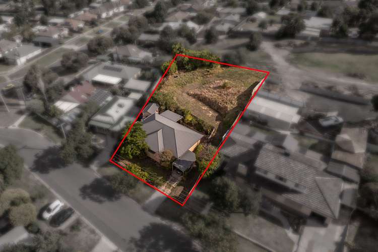Main view of Homely house listing, 11 Caledonia Street, North Bendigo VIC 3550