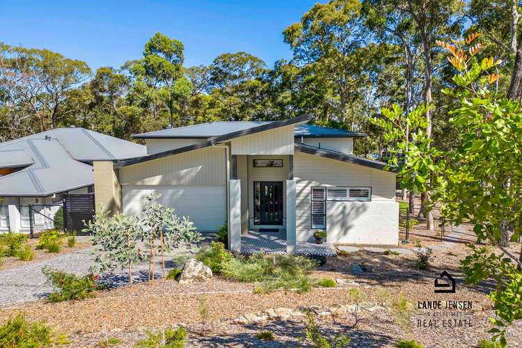 22 Lovegrass Crescent, Murrays Beach NSW 2281