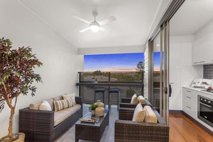 Main view of Homely townhouse listing, 9/19 Kennington Road, Camp Hill QLD 4152