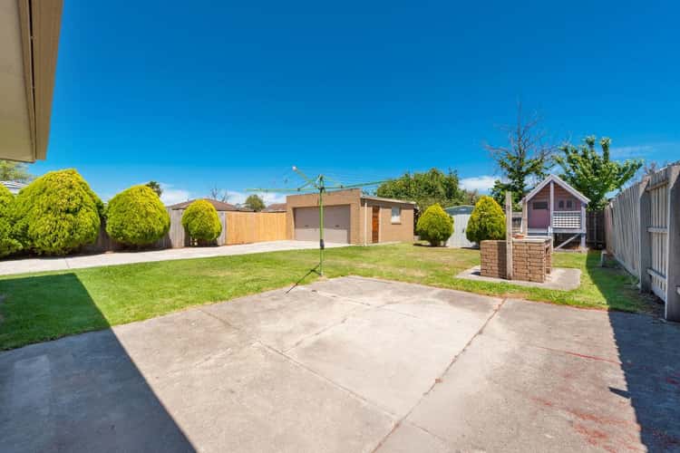 Seventh view of Homely house listing, 1 Fern court, Craigieburn VIC 3064