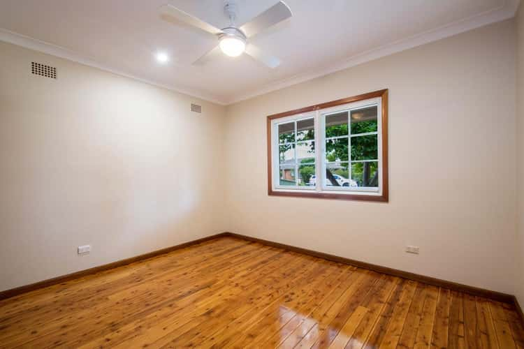 Fifth view of Homely house listing, 5 Recreation Avenue, Penrith NSW 2750