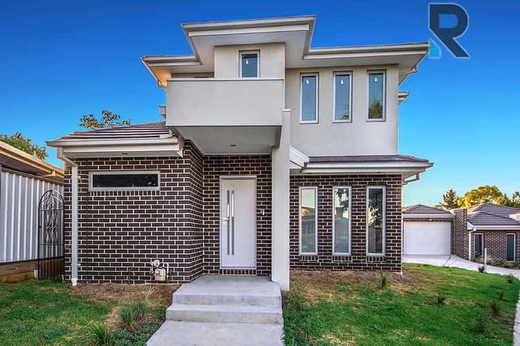 Main view of Homely townhouse listing, 1/5 Falmer Place, Craigieburn VIC 3064