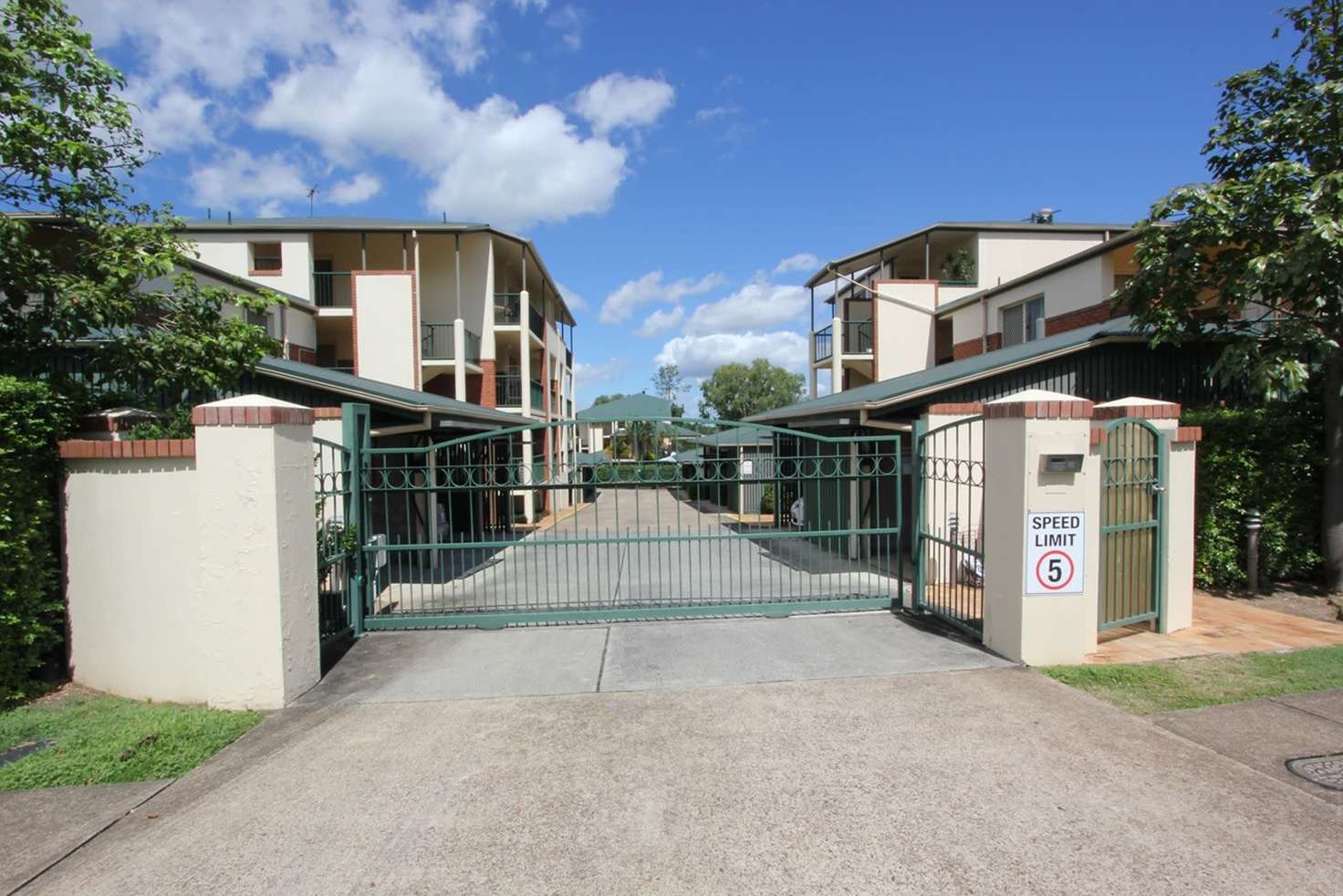 Main view of Homely townhouse listing, 15/55 HASSALL STREET, Corinda QLD 4075