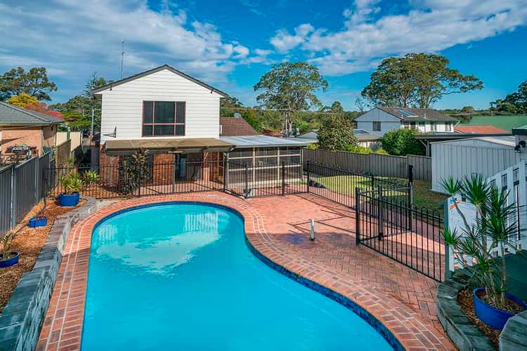 Main view of Homely house listing, 33 Asquith Avenue, Windermere Park NSW 2264