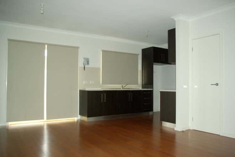 Fifth view of Homely unit listing, 2/8 Cobrey Street, Sunshine VIC 3020