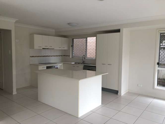 Second view of Homely house listing, 32 Bellagio Crescent, Coomera QLD 4209