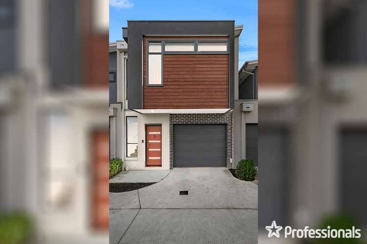 Main view of Homely townhouse listing, 3 Isabella Place, Kilsyth VIC 3137