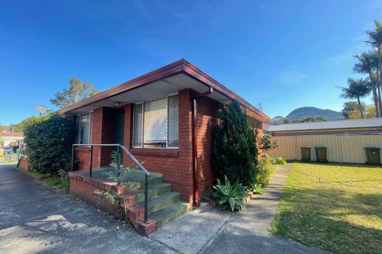 Main view of Homely semiDetached listing, 2/22 Rickard Road, Unanderra NSW 2526
