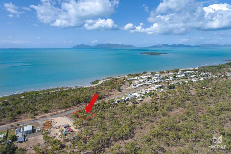 79 Pitcairn Avenue, Brisk Bay QLD 4805