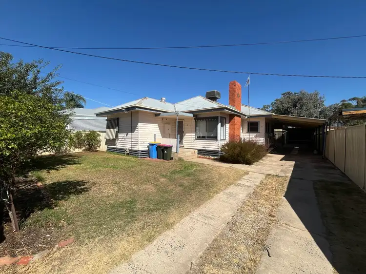 7 Lease street