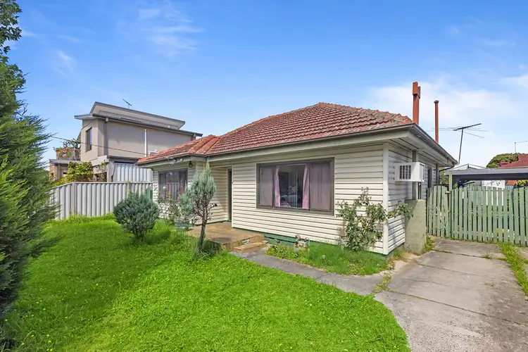 4 Thomas Street