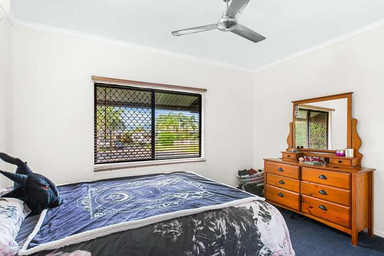 Fifth view of Homely house listing, 2 Moth Close, Edmonton QLD 4869