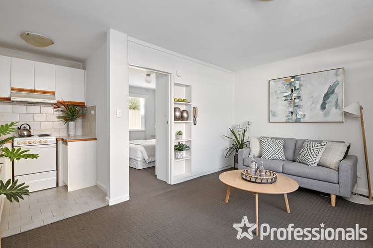 Main view of Homely apartment listing, 2/61 Eskdale Road, Caulfield North VIC 3161