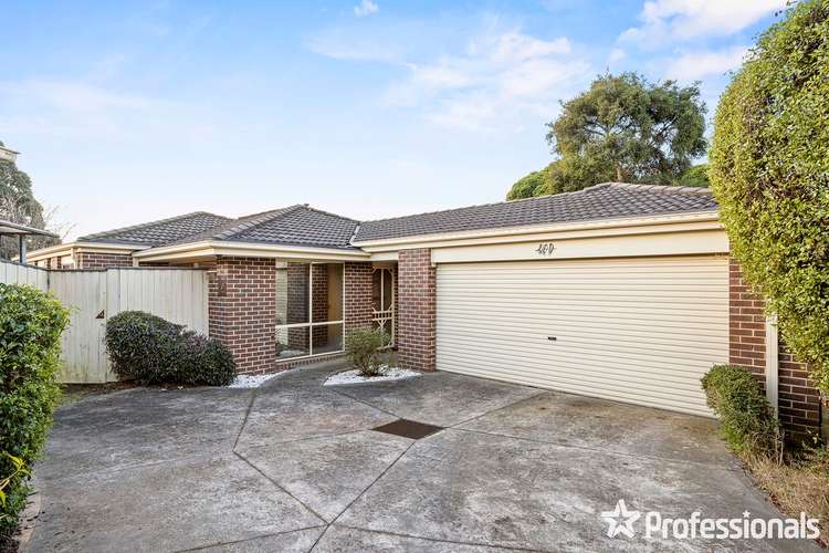 Main view of Homely house listing, 2/17 Wimbledon Court, Mooroolbark VIC 3138