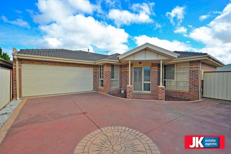 Main view of Homely unit listing, 2/23 Torquata Court, Hoppers Crossing VIC 3029