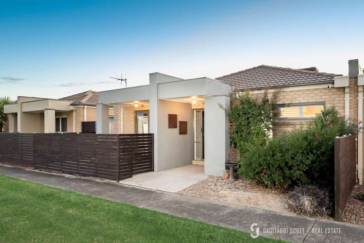 Main view of Homely townhouse listing, 5 Toorak Terrace, Shepparton VIC 3630