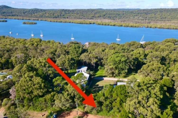 33 Main View Drive, Russell Island QLD 4184