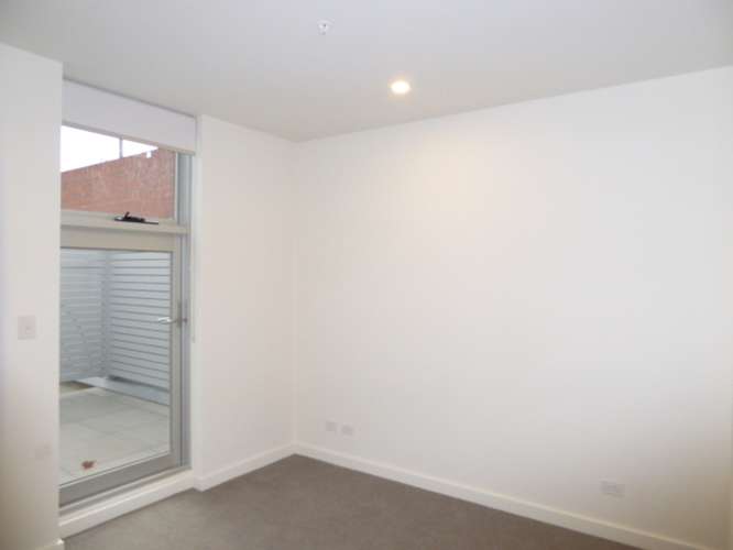 Fifth view of Homely apartment listing, 101/33 Racecourse Road, North Melbourne VIC 3051